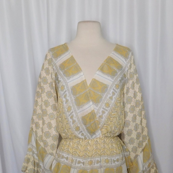 FREE PEOPLE Rosalie Wrap Top Antique Combo Geometric Tile Floral Print Small - Picture 4 of 16